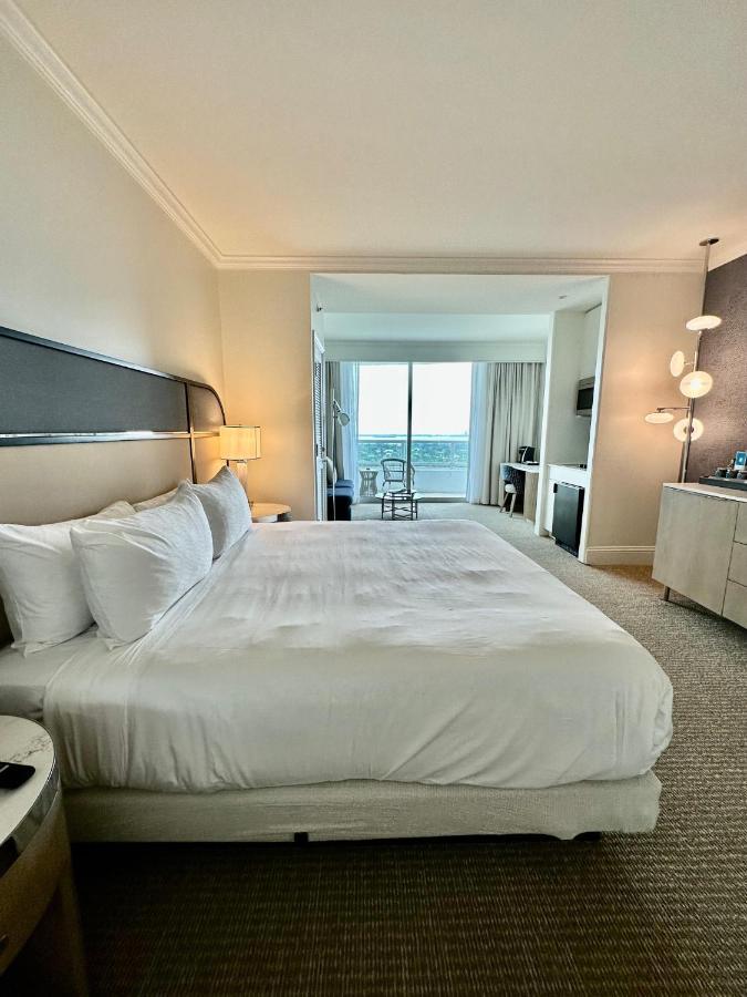 Fontainebleau Miami Beach,Tresor Exterior foto