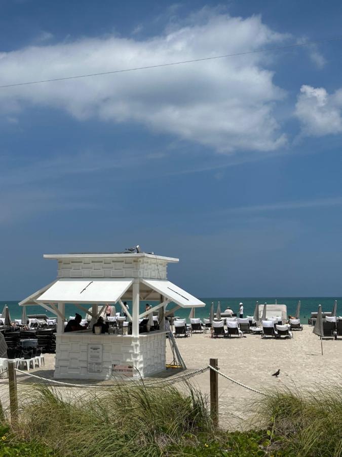 Fontainebleau Miami Beach,Tresor Exterior foto